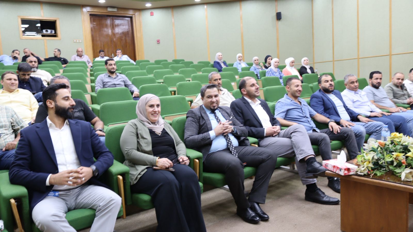 الكهرباء الوطنية تعقد ورشة توعوية حول مكافحة المخدرات بالتعاون مع مديرية الأمن العام